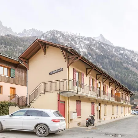 La Maisonnee De Julie - Happy *