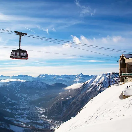 La Maisonnee De Julie Centre: Walk To Aiguille Du Midi, Sleeps 5 - Happy Apartment