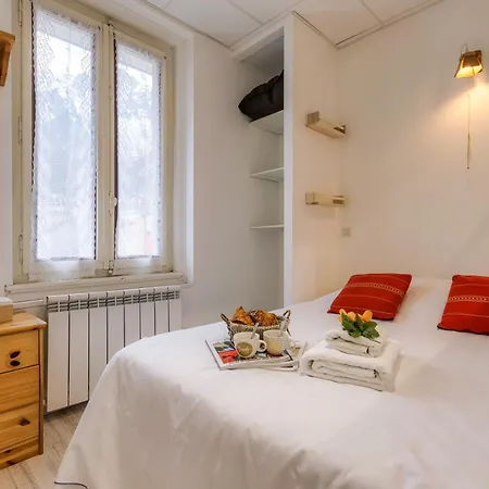 Apartment La Maisonnee De Julie Centre: Walk To Aiguille Du Midi, Sleeps 5 - Happy Chamonix