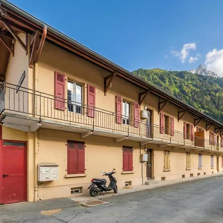 La Maisonnee De Julie Centre: Walk To Aiguille Du Midi, Sleeps 5 - Happy *